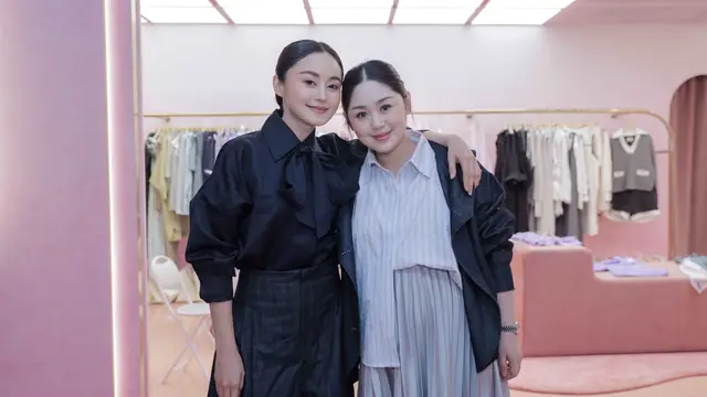 Brand Fashion Array Day Off Resmikan Gerai Pertamanya di Plaza Indonesia, Hadirkan Koleksi Pakaian Nyaman Penuh Gaya