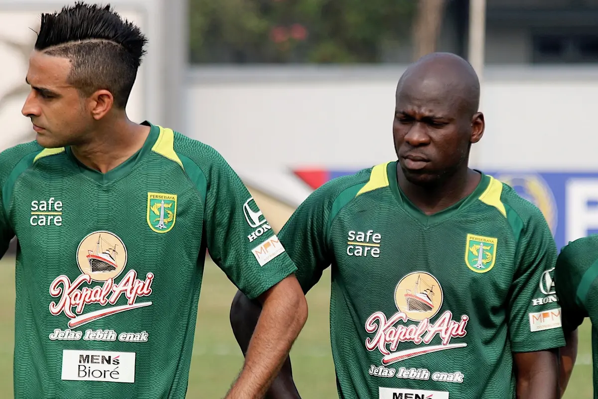 Duet bek Persebaya Surabaya, Otavio Dutra dan OK John.