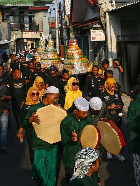 Dengan memperingati Maulid Nabi, umat Islam diajak untuk meneladani akhlak mulia Rasulullah SAW da memperkuat tali silaturahmi. (Liputan6.com/Angga Yuniar)