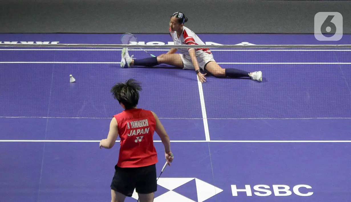 Kegagalan Putri Kusuma Wardani melangkah ke semifinal BWF Super 1000 Indonesia Open 2025 membuat Indonesia tak punya lagi wakil dari sektor tunggal putri. (Liputan6.com/Herman Zakharia)