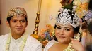 Sekedar informasi, Audy dan Iko menikah pada 25 Juni 2012 lalu. Pernikahan digelar secara sederhana dengan menggunakan adat Sunda tanpa pesta resepsi. [Instagram/audyitem]