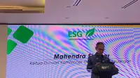 Ketua Dewan Komisioner OJK Mahendra Siregar, dalam acara peluncurkan Asosiasi ESG AI di Graha BNI, Jakarta pada Senin (28/8/2023). (Tasha/Liputan6.com)