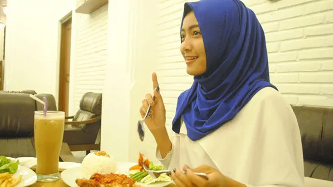 copyright: (Unpopulart - Rifa Arhas)