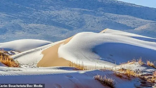 Salju di Gurun Sahara
