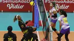 Tim putri Jakarta Mandiri Popsivo Polwan sebagai juara bertahan menjaga peluang lolos ke final four PLN Mobile Proliga 2022 usai menang 3-1 (25-17, 24-26, 25-20 dan 25-15) atas Gresik Petrokimia Pupuk Indonesia, Jumat (28/1/2022). (Bola.com/M Iqbal Ichsan)