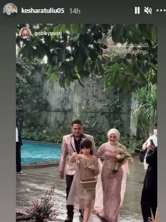8 Momen Resepsi Pernikahan Kesha Ratuliu dan Adhi Permana, Penuh Suka Cita