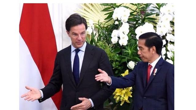 6 Potret Mark Rutte, PM Belanda yang Ramai Disebut Mirip Dr. Strange