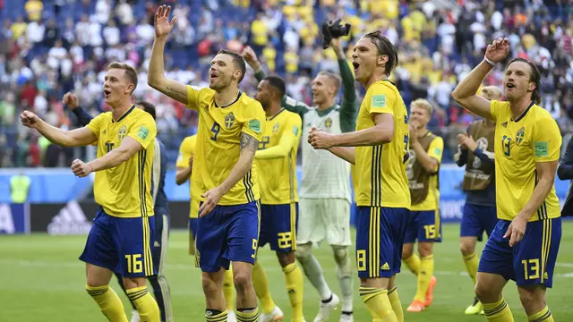 FOTO: Gol Tunggal Emil Forsberg Antar Swedia Tekuk Swiss