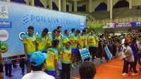 Tim putra TNI AU menjadi kampiun PGN Livoli 2016 setelah mengalahkan Bhayangkara Surabaya Samator 3-2 pada laga final di GOR Mustika, Blora, Jawa Tengah, Minggu (11/12/2016). (Bola.com/Twitter/LivoliBlora)