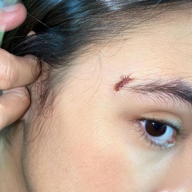 6 Potret Caitlin Halderman Demi Perannya Sebagai Ambar di Film Ivanna, Totalitas