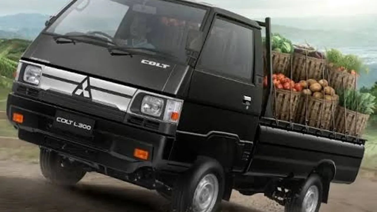 Mitsubishi L300.