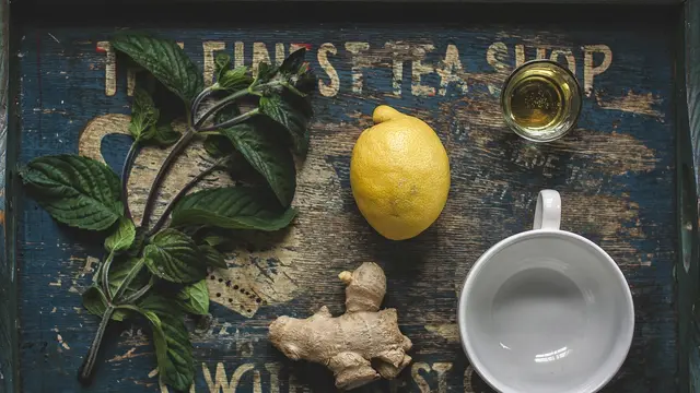 Ilustrasi Teh Lemon Madu