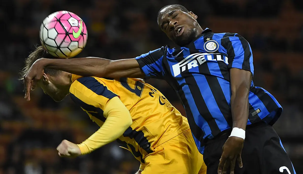 9. Geoffrey Kondogbia. Penampilan apik wonderkid asal Prancis bersama klub AS Monaco membuat Manchester City terpikat untuk memboyongnya. Tetapi, pemain dengan posisi gelandang itu lebih memilih bergabung dengan Inter Milan. (AFP/Olivier Morin)
