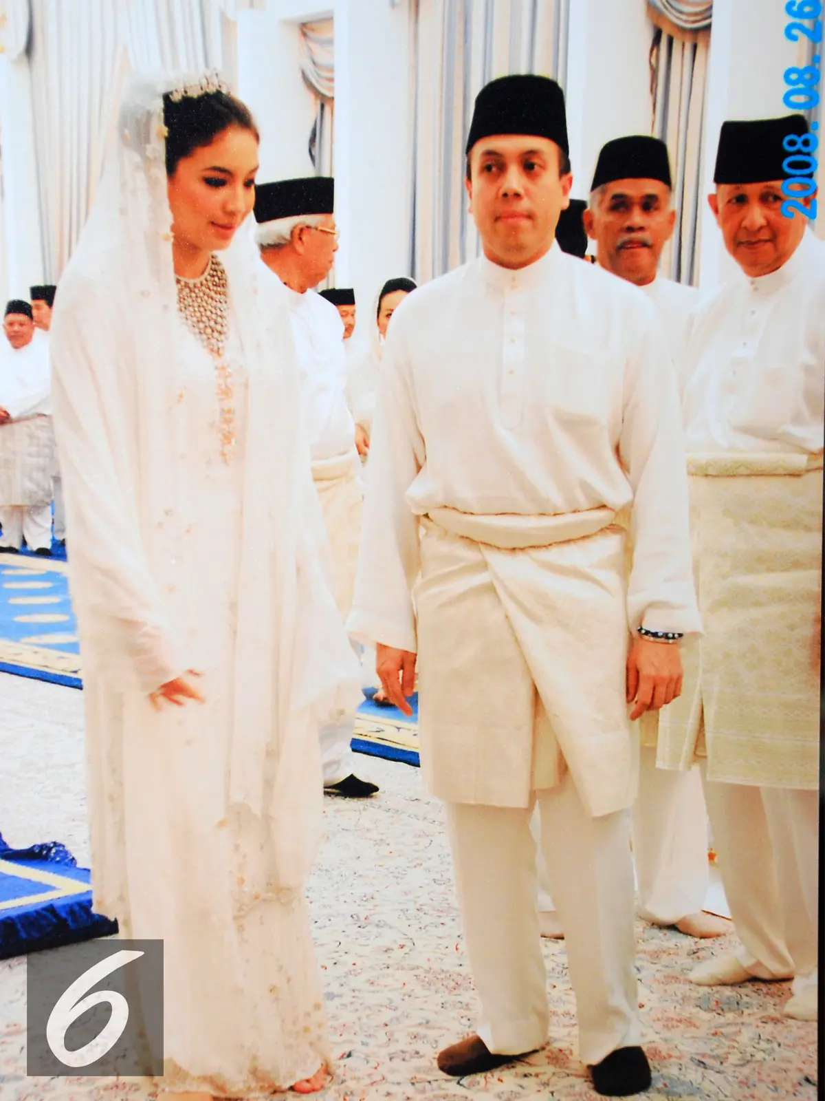 Manohara bersama Tengku Fakhry (Liputan6.com)