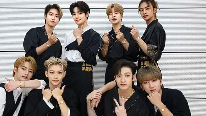 Stray Kids