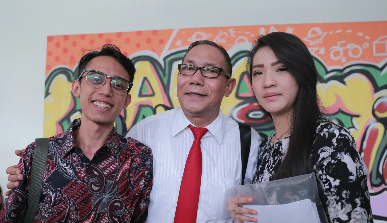 Di somasi oleh ayah kandung, Kiswinar tidak memungkiri dirinya kecewa. Seperti diketahui, beberapa hari setelah pengakuannya di televisi, ia di somasi oleh Mario Teguh. (Adrian Putra/Bintang.com)