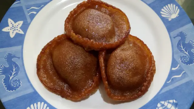 kue cucur