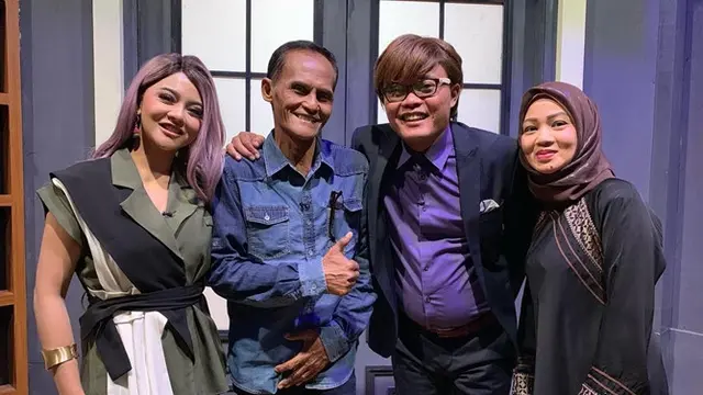 Jarang Tersorot, Ini 5 Potret Ibu Jenita Janet yang Awet Muda