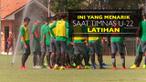 Berita video momen menarik saat para pemain Timnas U-22 dimandikan saat latihan di Karawaci, Jumat (17/3/2017).
