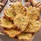 ilustrasi cheese garlic bread/Image by jcomp on Freepik/Pexels