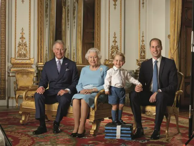 Menarik, ternyata ada penjelasan di balik Pangeran George yang selalu mengenakan celana pendek. Foto: Marieclaire.co.uk.