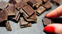 Jika Anda seorang penggemar cokelat, tak perlu khawatir lagi hobi ini akan mengganggu kesehatan Anda. Pilih saja cokelat yang tepat.