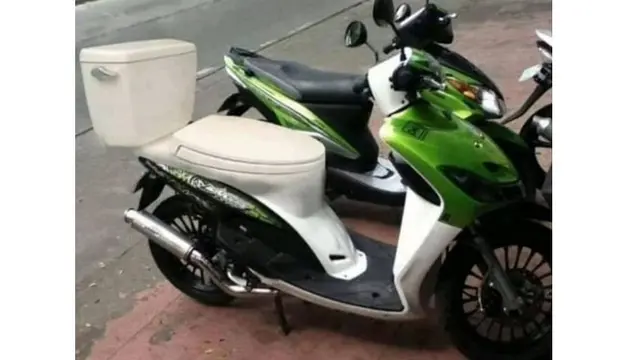 6 Bentuk Jok Motor Ini Tak Biasa, Nyeleneh Banget