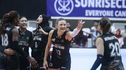 Menjalani pertandingan seri ketiga putaran pertama di GOR Ken Arok Malang, Sabtu (18/1/2025) sore WIB, Popsivo Polwan secara meyakinkan menang 3-0 (25-13, 25-22, 25-19) atas Gresik Petrokimia. (Dok. PLN Mobile Proliga 2025)