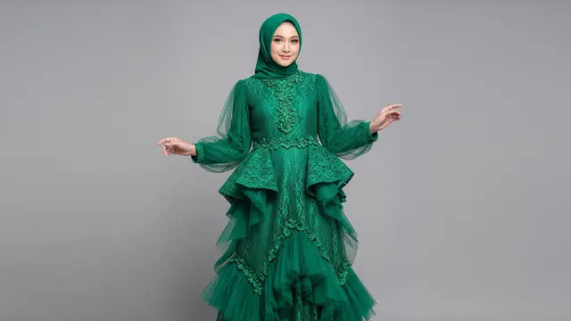 Gamis Brokat Emerald Model Ruffle