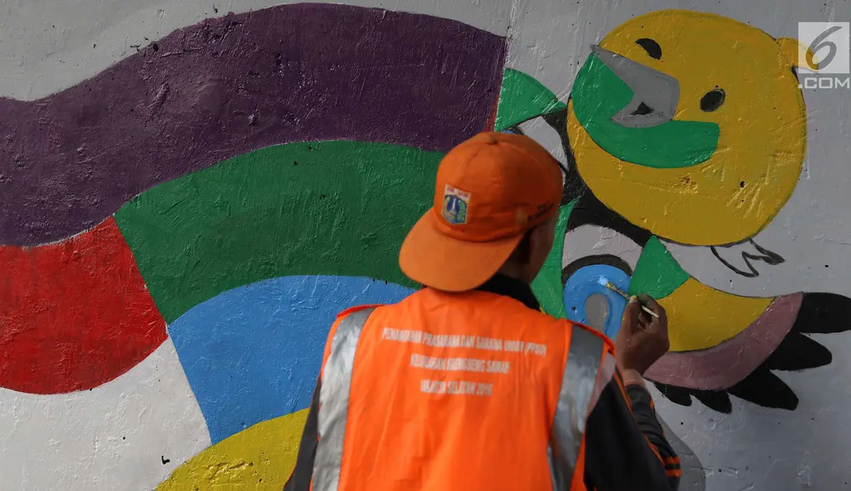 Petugas PPSU Srengseng Sawah menggambar mural bertema Asian Games 2018 di kolong flyover Universitas Indonesia, Depok, Jawa Barat, Jumat (27/7). Mural dibuat dalam rangka menyambut perhelatan Asian Games 2018. (Liputan6.com/Immanuel Antonius)