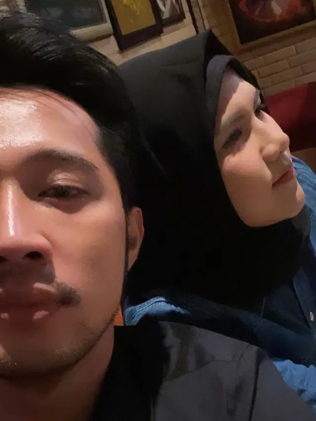 Mulai Go Public, Ini 6 Potret Kebersamaan Evelyn Nada Anjani dan Rulyabii