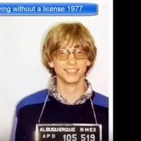 Video ini akan membelalakkan mata kamu sebab mengumpulkan 60 foto langka dari seluruh dunia. Termasuk gambar Osama Bin Laden pakai jins.