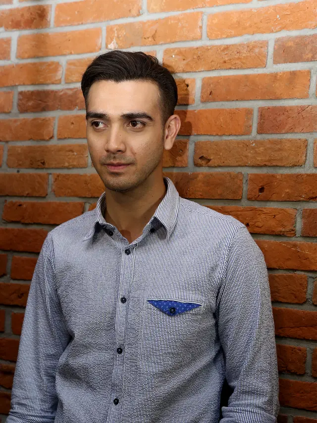 [Bintang] Tantangan Baru Akting Fahri Albar di Film Pesantren Impian