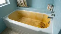 Cara Membersihkan Bak Mandi Fiber Plastik yang Menguning Tebal