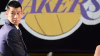 Jeremy Lin menuju Los Angeles Lakers (Reuters/Jayne Kamin-Oncea)