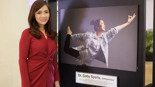 dr. Gaby Syerly