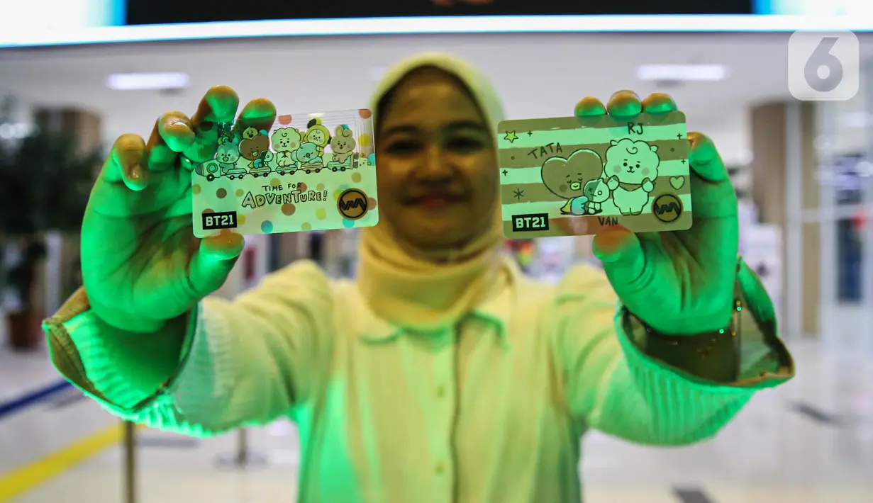 Kerja sama itu dilanjutkan dengan KAI Commuter dengan menghadirkan KMT edisi khusus. (Liputan6.com/Angga Yuniar)