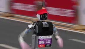 China Bikin Robot yang Bisa Backflip, Apa Bisa Hasilkan Uang?