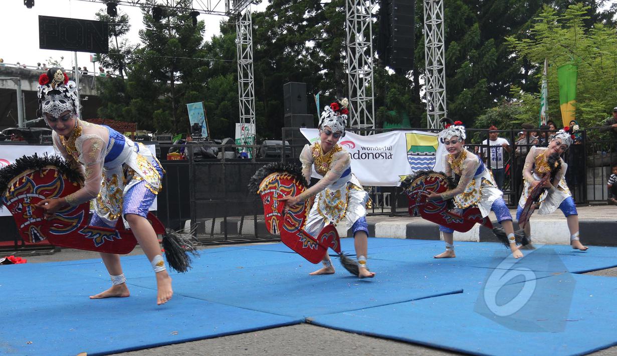 Tarian dari Berbagai Negara Meriahkan Festival of Nations  