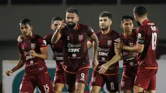 Kesuksesan Borneo FC meraih 3 poin di BRI Liga 1 akhirnya bisa dirasakan setelah puasa kemenangan semenjak partai pertama yang mereka mainkan. (Bola.com/Bagaskara Lazuardi)