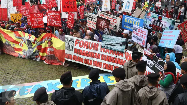 Koalisi Masyarakat Sipil Terdampak Tambang Unjuk Rasa di KPK