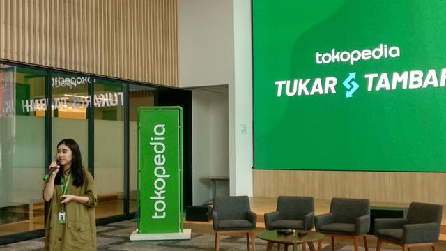 Tukar Tambah Hp Kini Bisa Lewat Tokopedia Bisnis Liputan6 Com Program tokopedia tukar tambah adalah program terbaru dari tokopedia yang memungkinkan pembeli untuk melakukan tukar tambah handphone lamanya dengan potongan harga untuk. tukar tambah hp kini bisa lewat