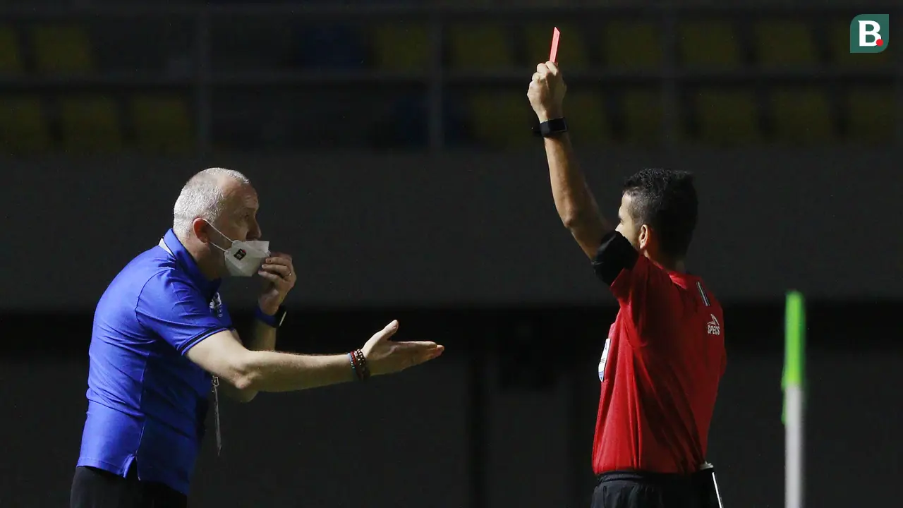 FOTO: 6 Gol Tercipta, Barito Putera Paksa PSIS Bermain Imbang 3-3 di Piala Menpora 2021 - Dragan Djukanovic; Wasit Thoriq Alkatiri