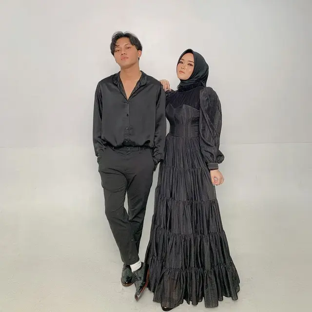 8 Potret Kompak Putri Delina dan Rizky Febian, Ikut Nantikan Pernikahan Kakak