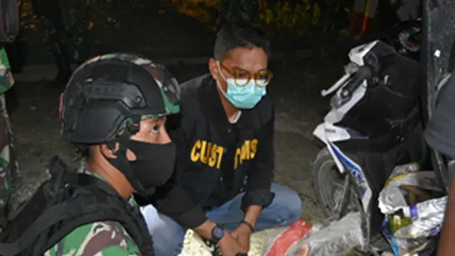 Bea Cukai Jayapura dan Satgas Pamtas Yonif 131/Braja Sakti Gagalkan Penyelundupan Ganja di Pos Pitewi