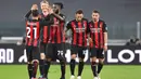 Pemain AC Milan Brahim Diaz (21) merayakan bersama rekan satu timnya usai mencetak gol ke gawang Juventus pada pertandingan Liga Italia di Allianz Stadium, Turin, Italia, Minggu (9/5/2021). Juventus kalah 0-3 dan tergusur dari empat besar klasemen. (Tano Pecoraro/LaPresse via AP)