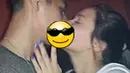 Foto ciuman Al Ghazali dengan kekasihnya Alyssa Daguise beredar di media social kembali hebohkan nitizen. Al mengaku foto itu diunggah oleh temannya. Ia Mengaku telah meminta maaf pada sang bunda, Maia Estianty. (Foto: Instagram)