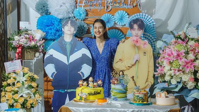 6 Momen Ulang Tahun Mikha Tambayong ke-27, Ucapan Deva Mahenra Jadi Sorotan