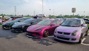 Ilustrasi deretan mobil-mobil modifikasi. (ist)