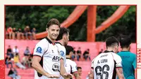 Hasil Semen Padang vs Persik Kediri: Macan Putih Kuliti Kabau Sirah